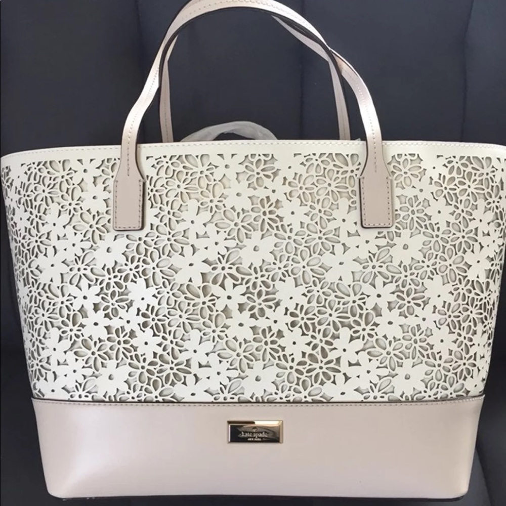 Kate Spade purse and wallet set